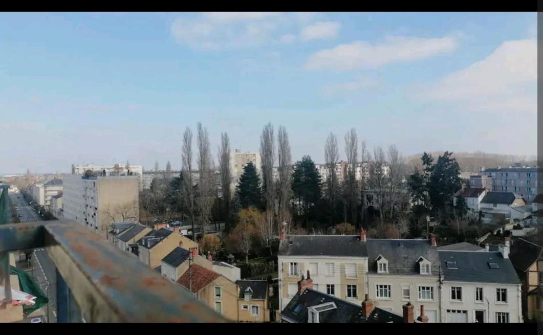 Un Temps Pour Soi Apartment Chateauroux Luaran gambar